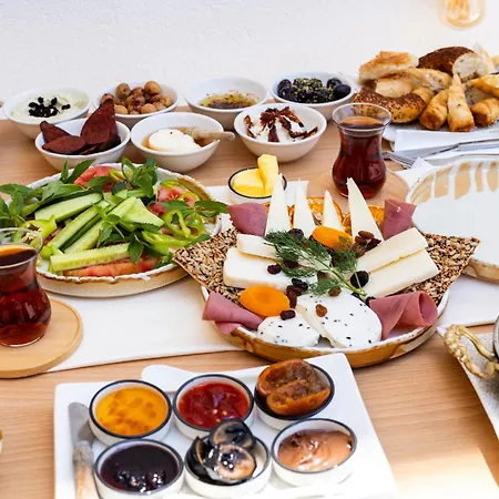 Отель Boii Rest & Breakfast