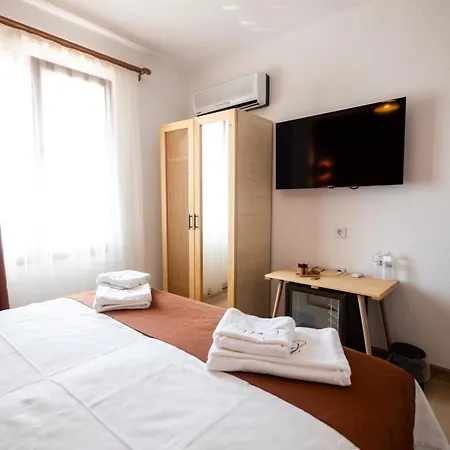 Boii Rest & Breakfast Hotell *